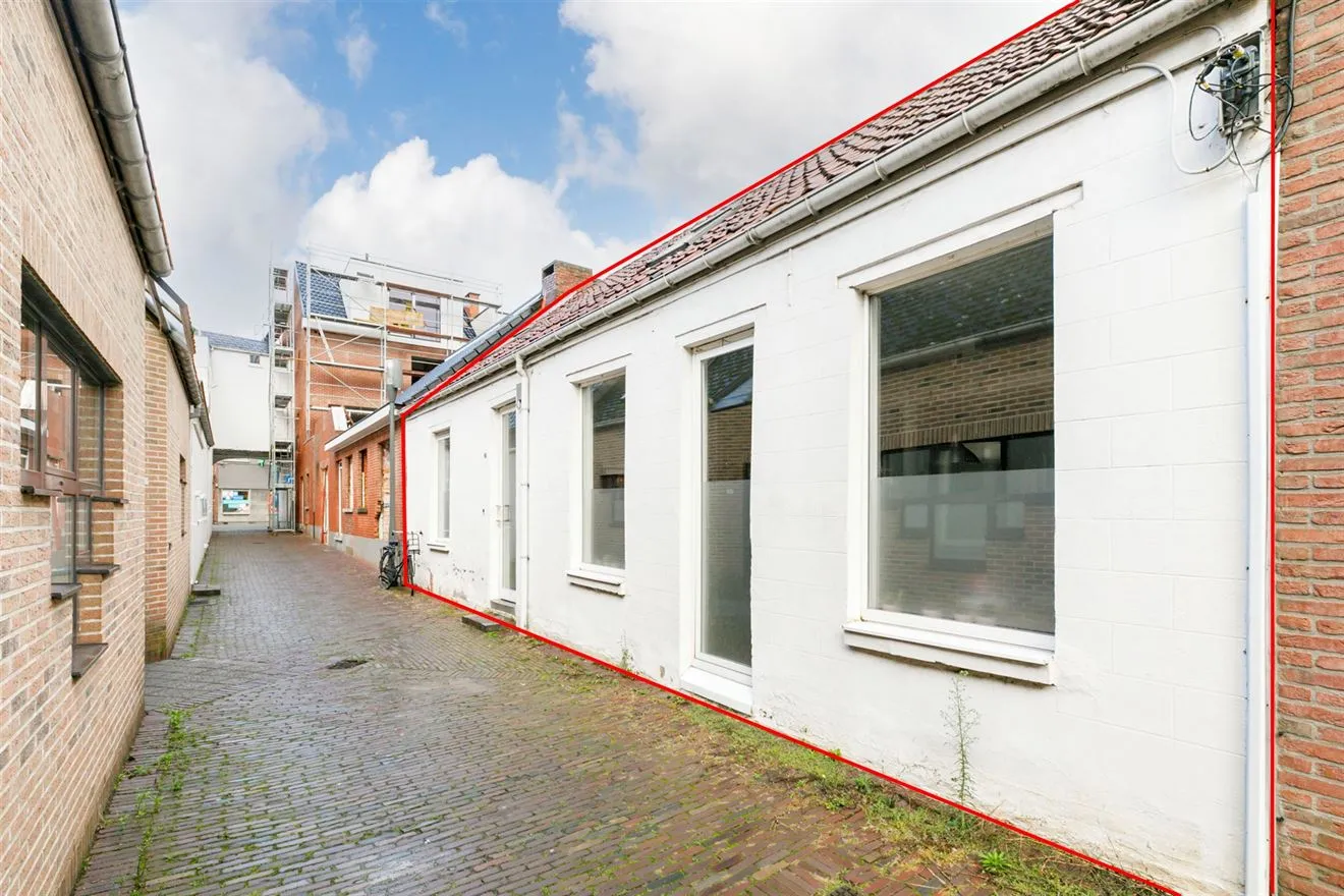 Hus Til salgs - 2300 TURNHOUT BE Image 1